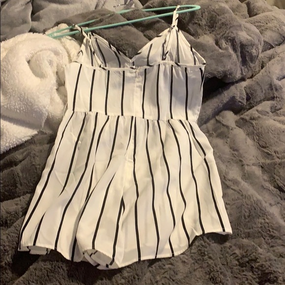 Romper - Picture 2 of 2